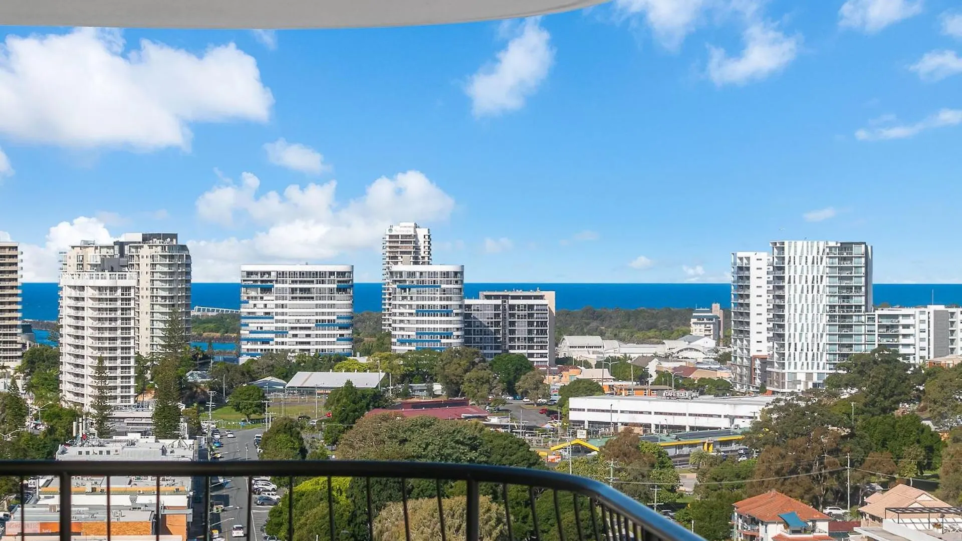 Apartment Chateau Royale Unit 36 Gold Coast